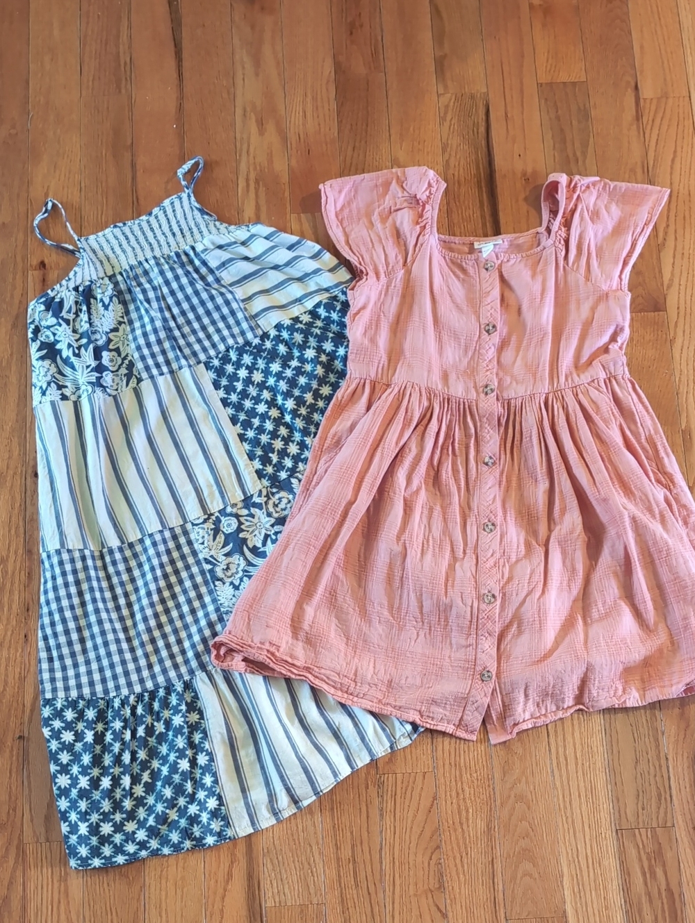Bundle Cat & Jack Peach-Orange Girls Button-Front Dress & Blue Patchwork Sundres